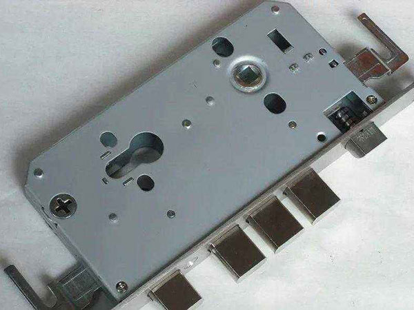 澄城24小时上门开锁公司